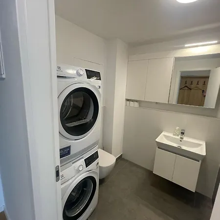 New Downtown Couple Minute From The Old Town * Bratislava