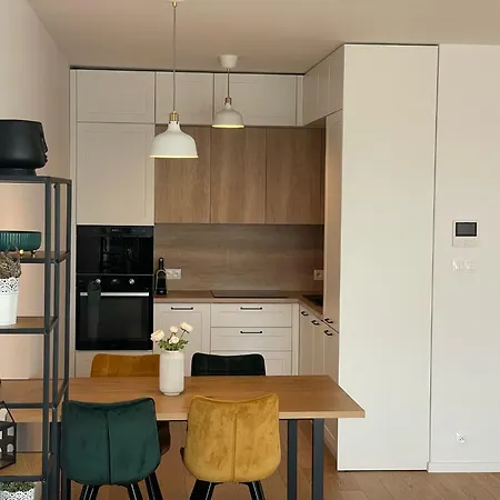 New Downtown Couple Minute From The Old Town Appartamento